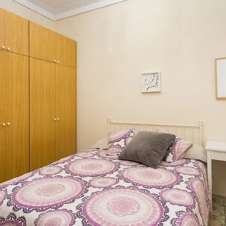 Cal Mateu 11 Huespedes Sagrada Familia *